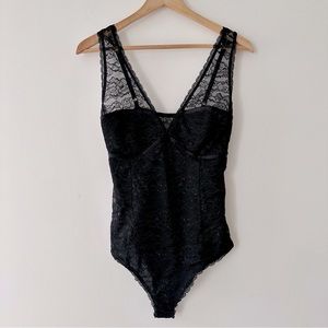 NWT Jonathan Simkhai Tristan Lingerie Lace Bodysuit in Black Size M